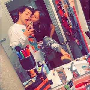 Meet your Posher, Zach